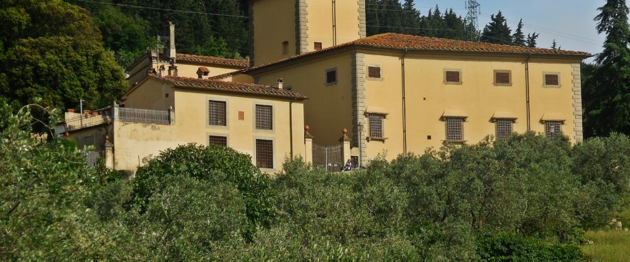La Terrazza Agriturismo, La Villa Gherardi Del Turco si trova nel Comune di Prato, alle pendici della Calvana